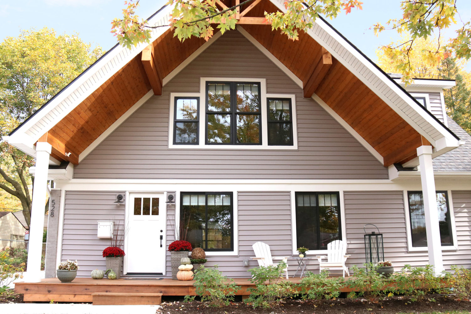 528 Elizabeth St-Contemporary home with wood gable