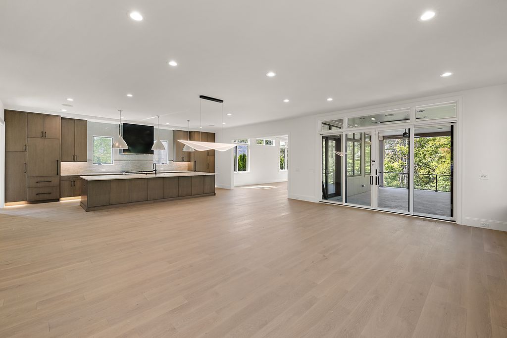 1230 Latham4